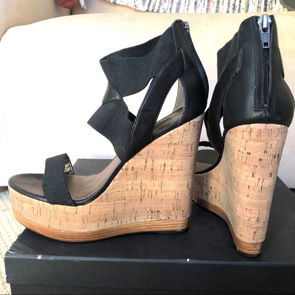 Pelle Moda sz 7 black wedge NIB Aliano - Picture 3 of 6